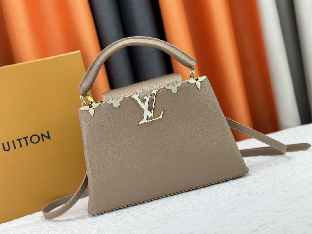 LV bag 725